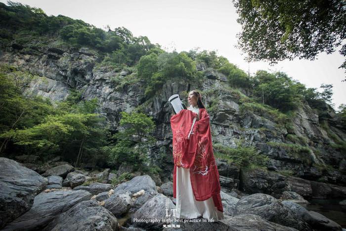 中国太保：因工作调动，大湾区发展总监盛亚峰辞任